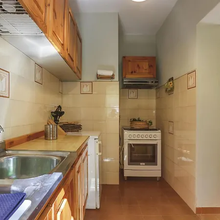 Al Faggio - Gll120 By Interhome לוקה